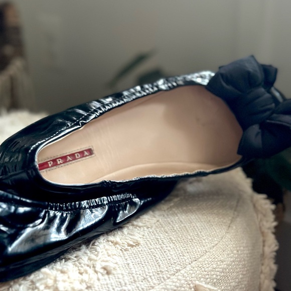 Prada Black Patent Leather Bow Flats - Picture 6 of 9